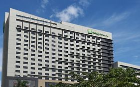 Holiday Inn And Suites Makati